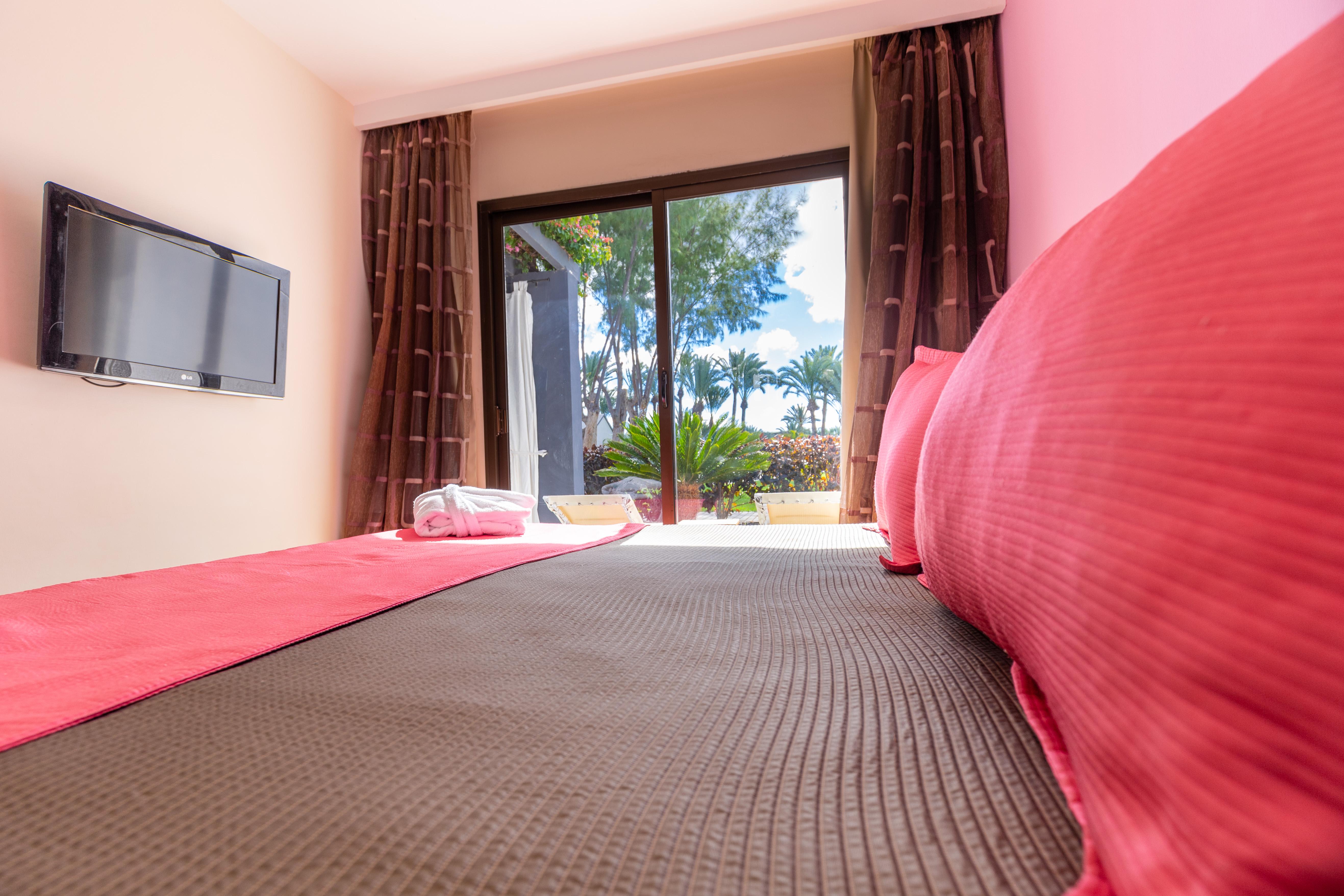 R2 Romantic Fantasia Dreams & Suites Hotel (Adults Only) تاراخاليخو المظهر الخارجي الصورة